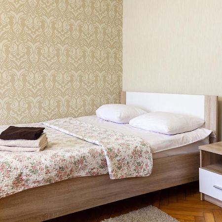 Bv Apartments Homey リヴィウ エクステリア 写真