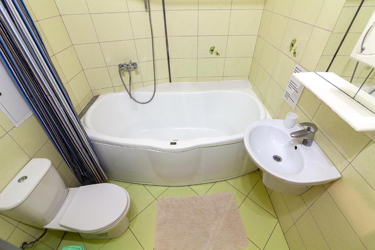 Bv Apartments Homey リヴィウ エクステリア 写真