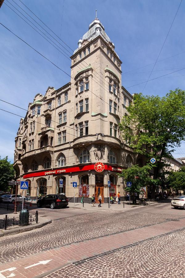 Bv Apartments Homey リヴィウ エクステリア 写真