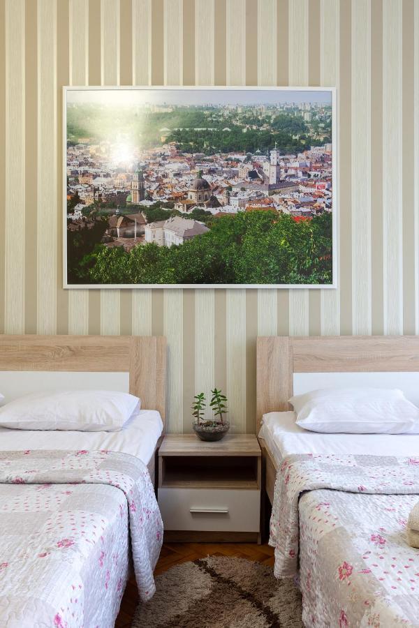 Bv Apartments Homey リヴィウ エクステリア 写真